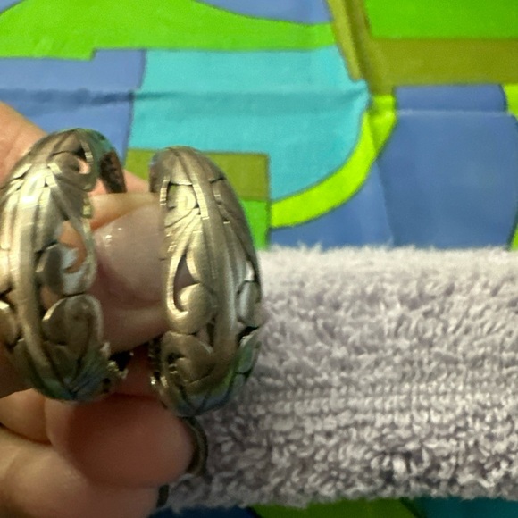 Sterling Silver 1” Filigree Pierced Ear Hoop Earrings .925 - Picture 5 of 9